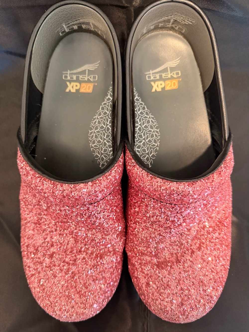 Women’s Dansko Sparkling Pink Clogs - Glitter Slip-On Shoes Size 39 - Picture 2 of 15